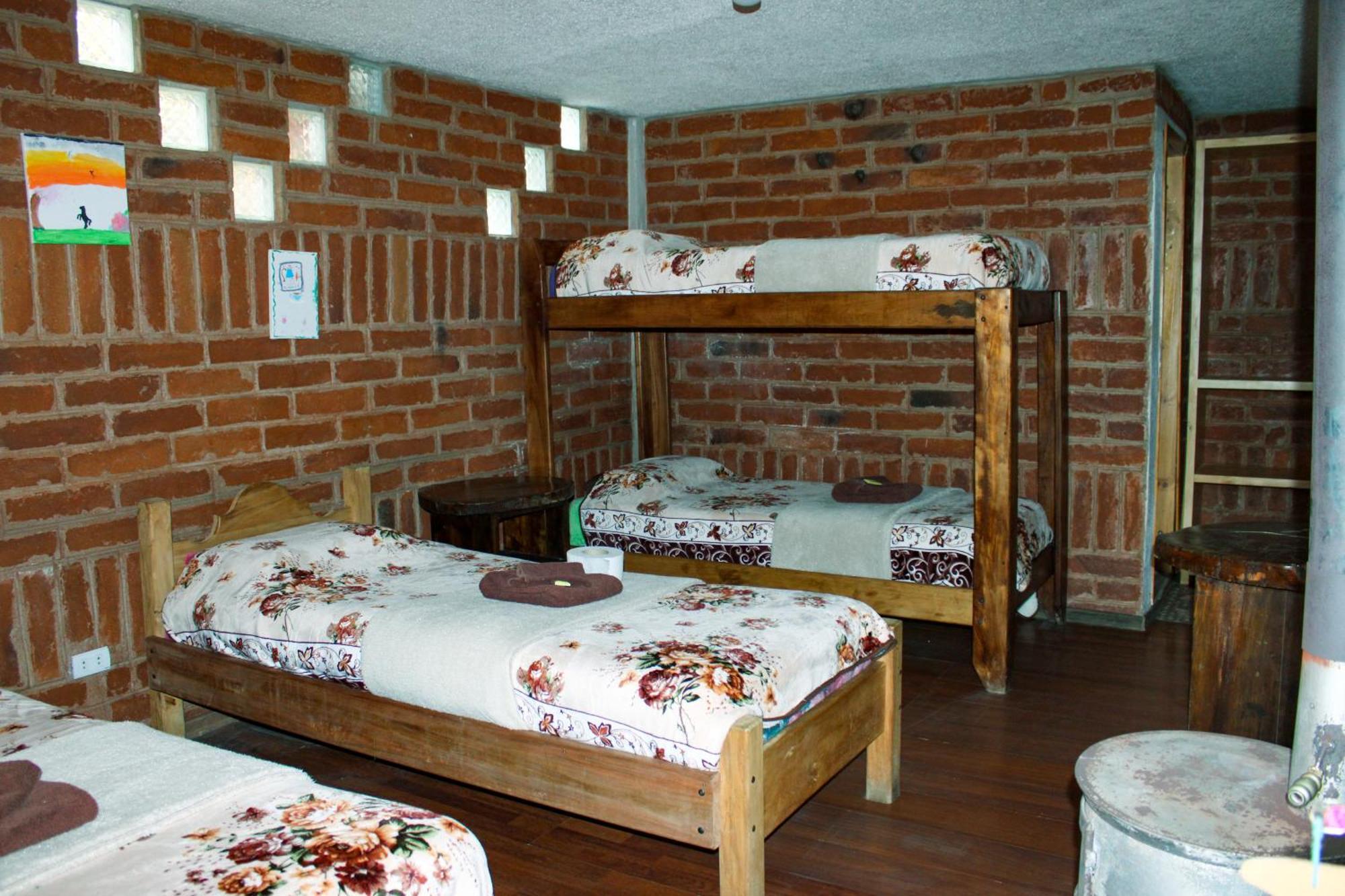 Hostal Cloud Forest Chugchilán Eksteriør bilde