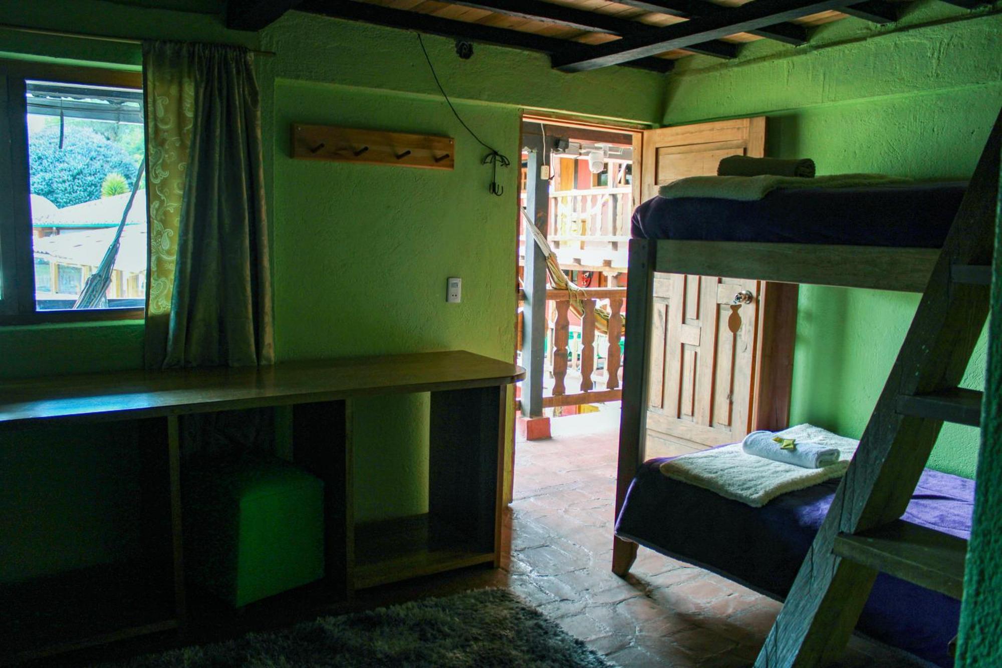 Hostal Cloud Forest Chugchilán Eksteriør bilde